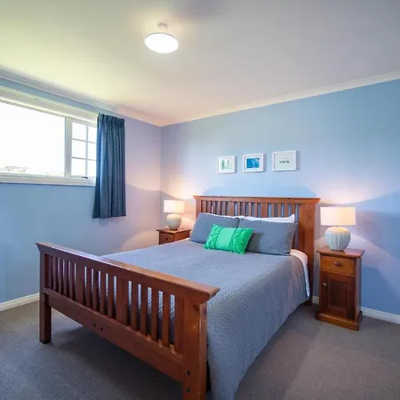 Blue Thistle Cottages Te Anau Exterior foto