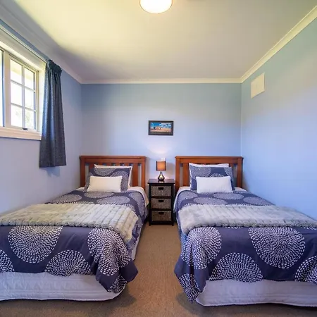 Blue Thistle Cottages Te Anau Exterior foto