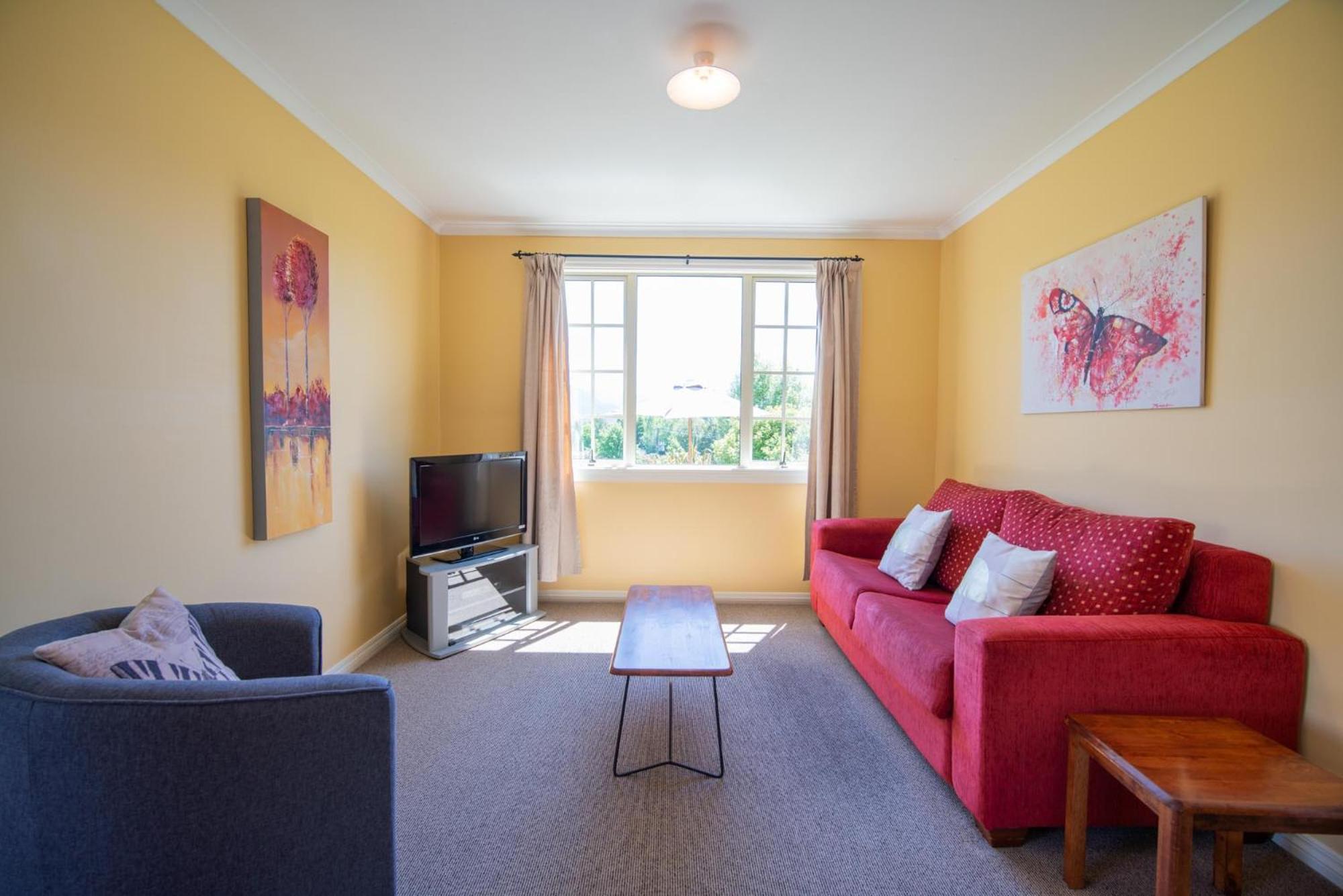 Blue Thistle Holiday home *